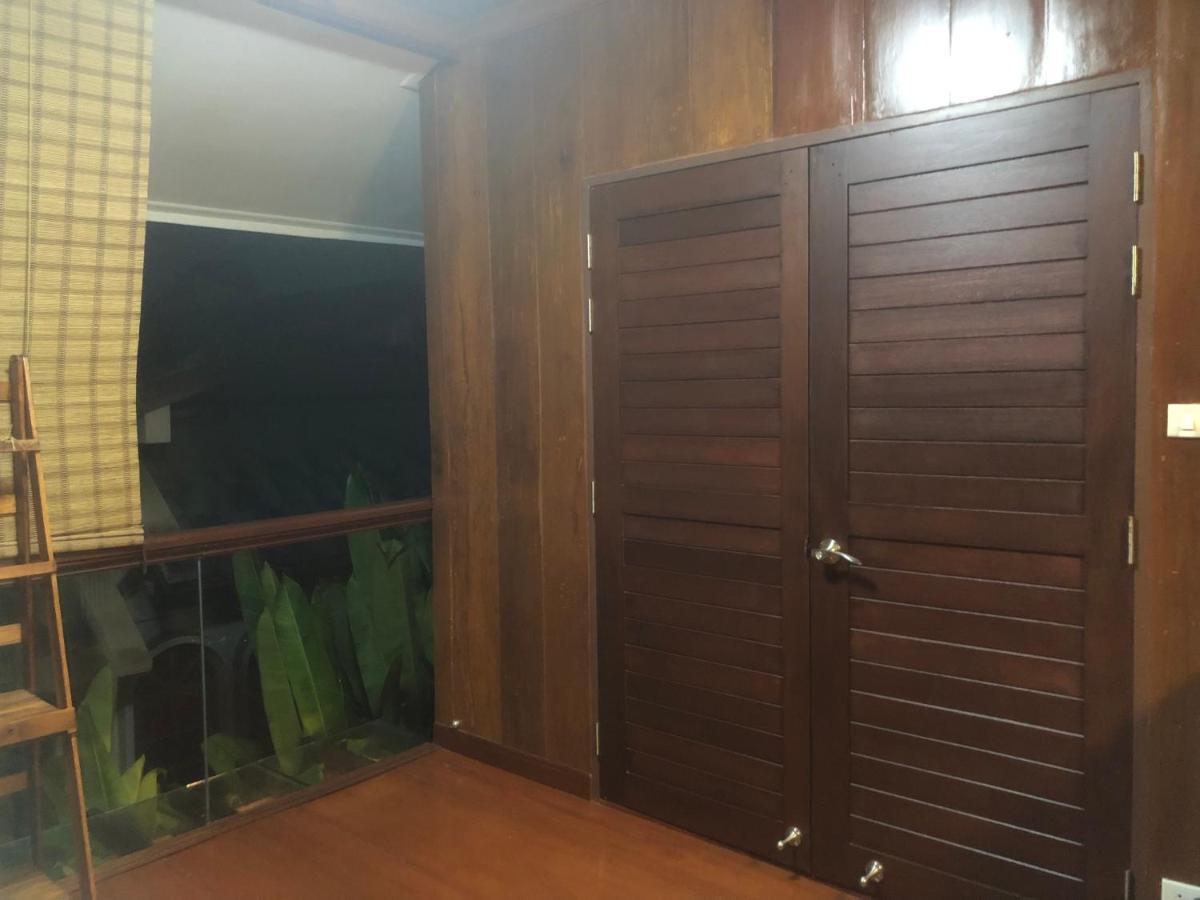 188 Teak House บ้านต้นสัก Чиангмай Экстерьер фото